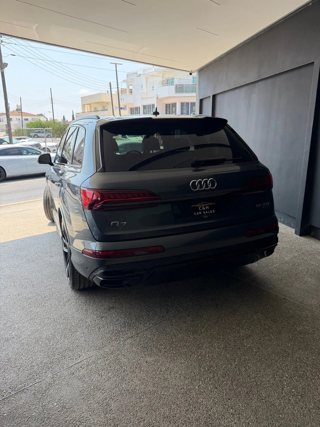 2022 Audi Q7 3.0L TFSI Quattro (335 HP)