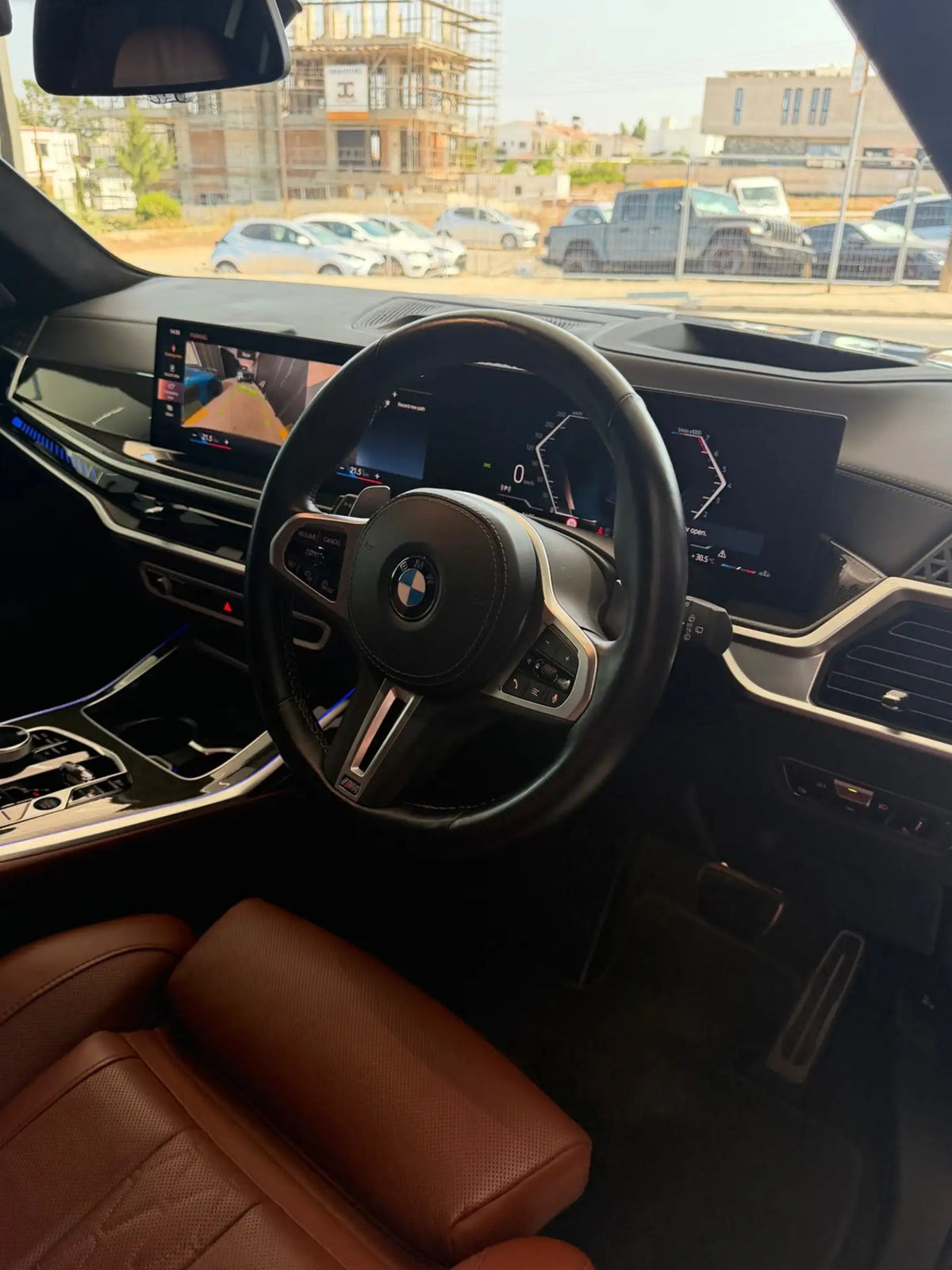 2023 BMW X7 M60i 4.4L V8 Twin-Turbo (550 HP)
