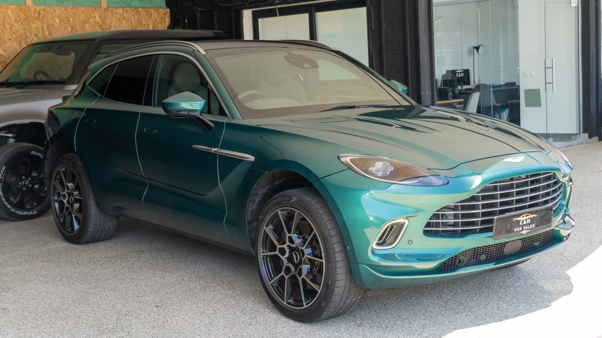 2023 Aston Martin DBX 4.0L Twin-Turbo V8
