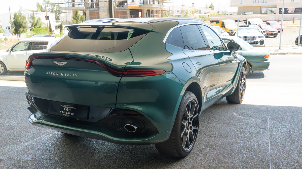 2023 Aston Martin DBX 4.0L Twin-Turbo V8
