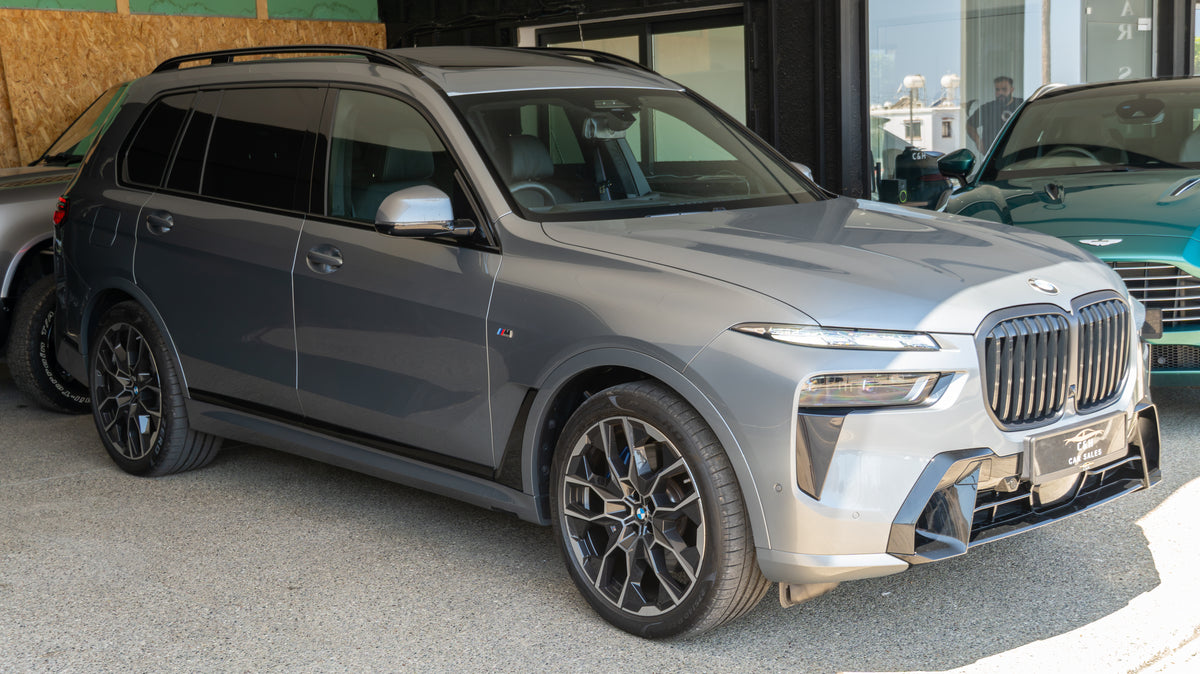 2025 BMW X7 3.0L xDrive (352 HP) Mild-Hybrid