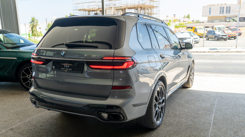 2025 BMW X7 3.0L xDrive (352 HP) Mild-Hybrid