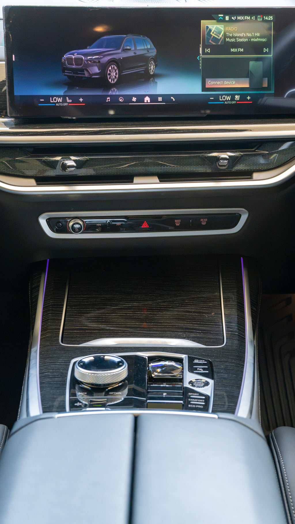 2025 BMW X7 3.0L xDrive (352 HP) Mild-Hybrid
