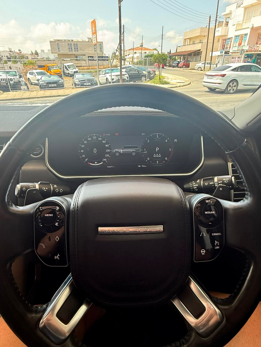 2020 Land Rover Range Rover Vogue 3.0L Diesel (300 HP)