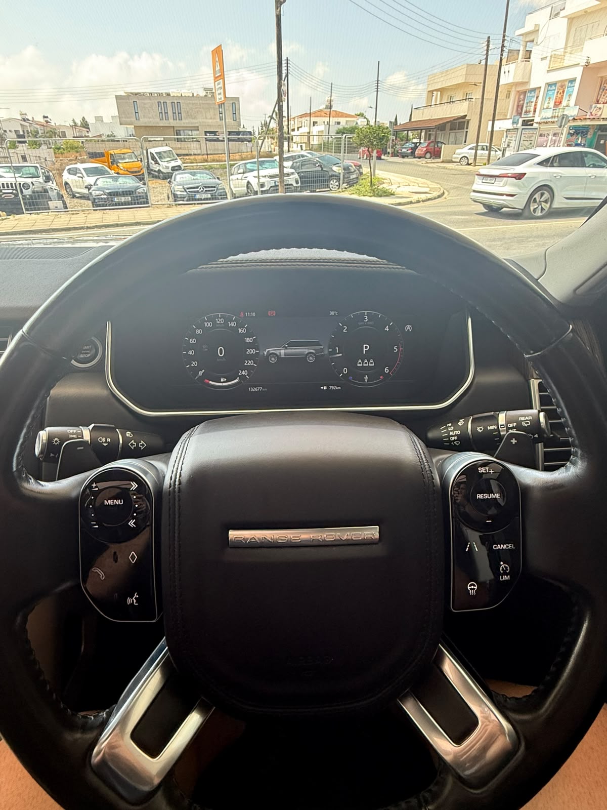 2020 Land Rover Range Rover Vogue 3.0L Diesel (300 HP)