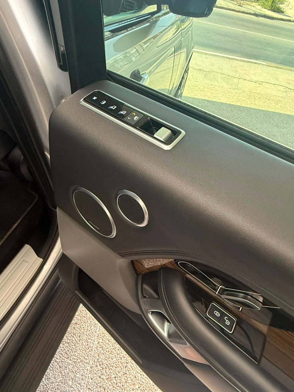 2020 Land Rover Range Rover Vogue 3.0L Diesel (300 HP)