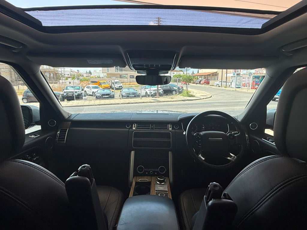 2020 Land Rover Range Rover Vogue 3.0L Diesel (300 HP)