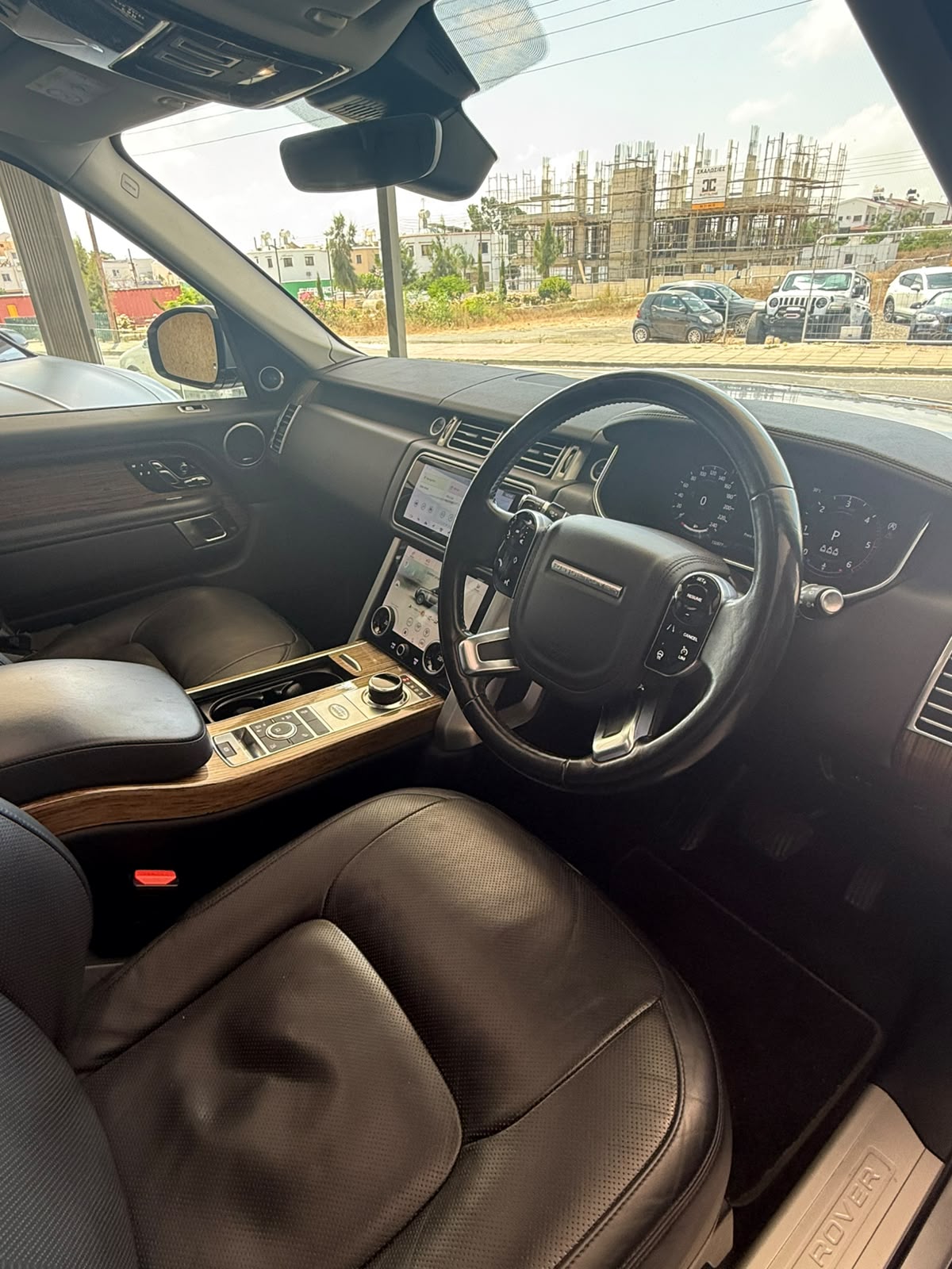 2020 Land Rover Range Rover Vogue 3.0L Diesel (300 HP)