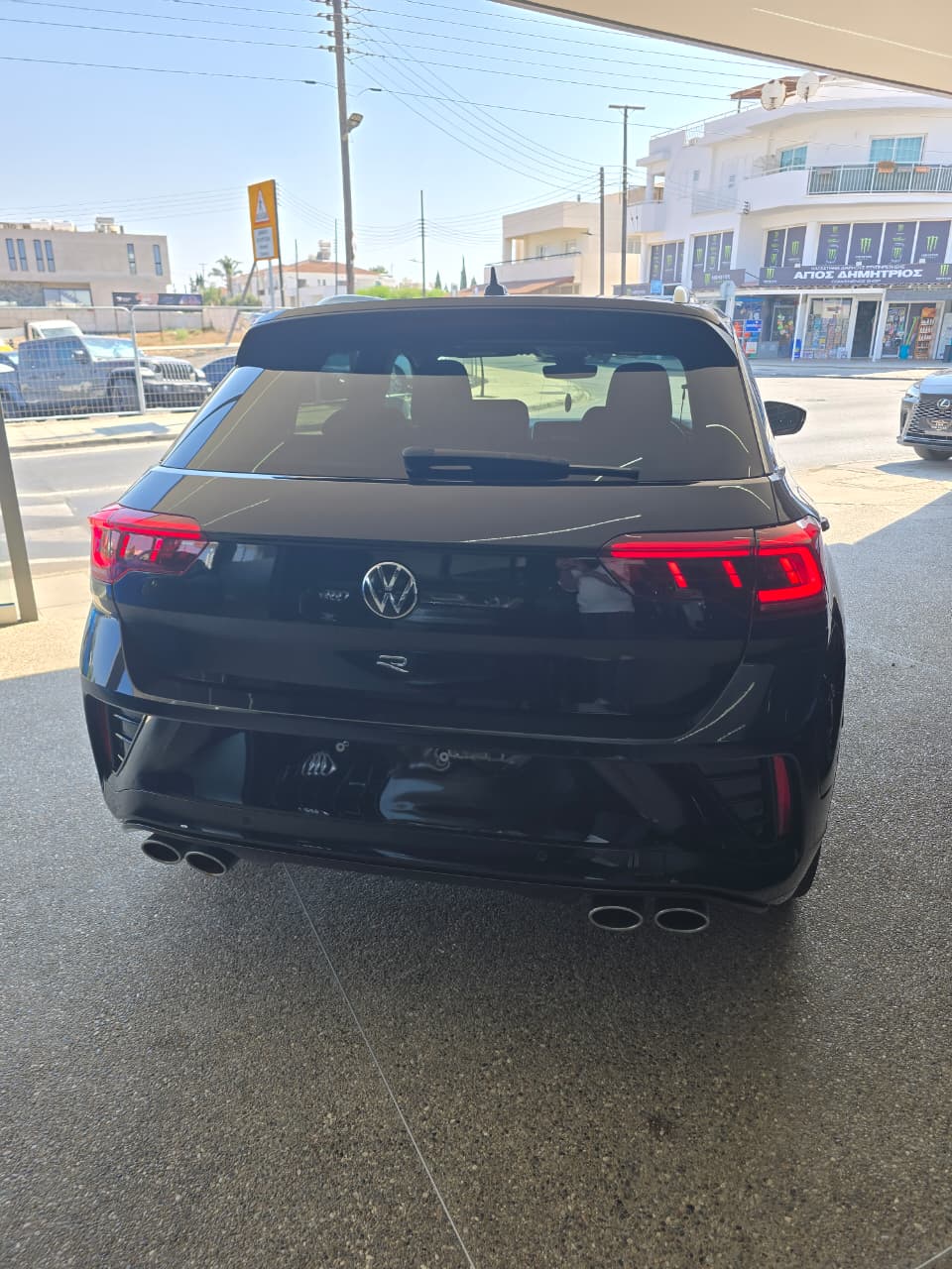 2022 Volkswagen T-Roc R 2.0 TSI 4MOTION (300 HP)