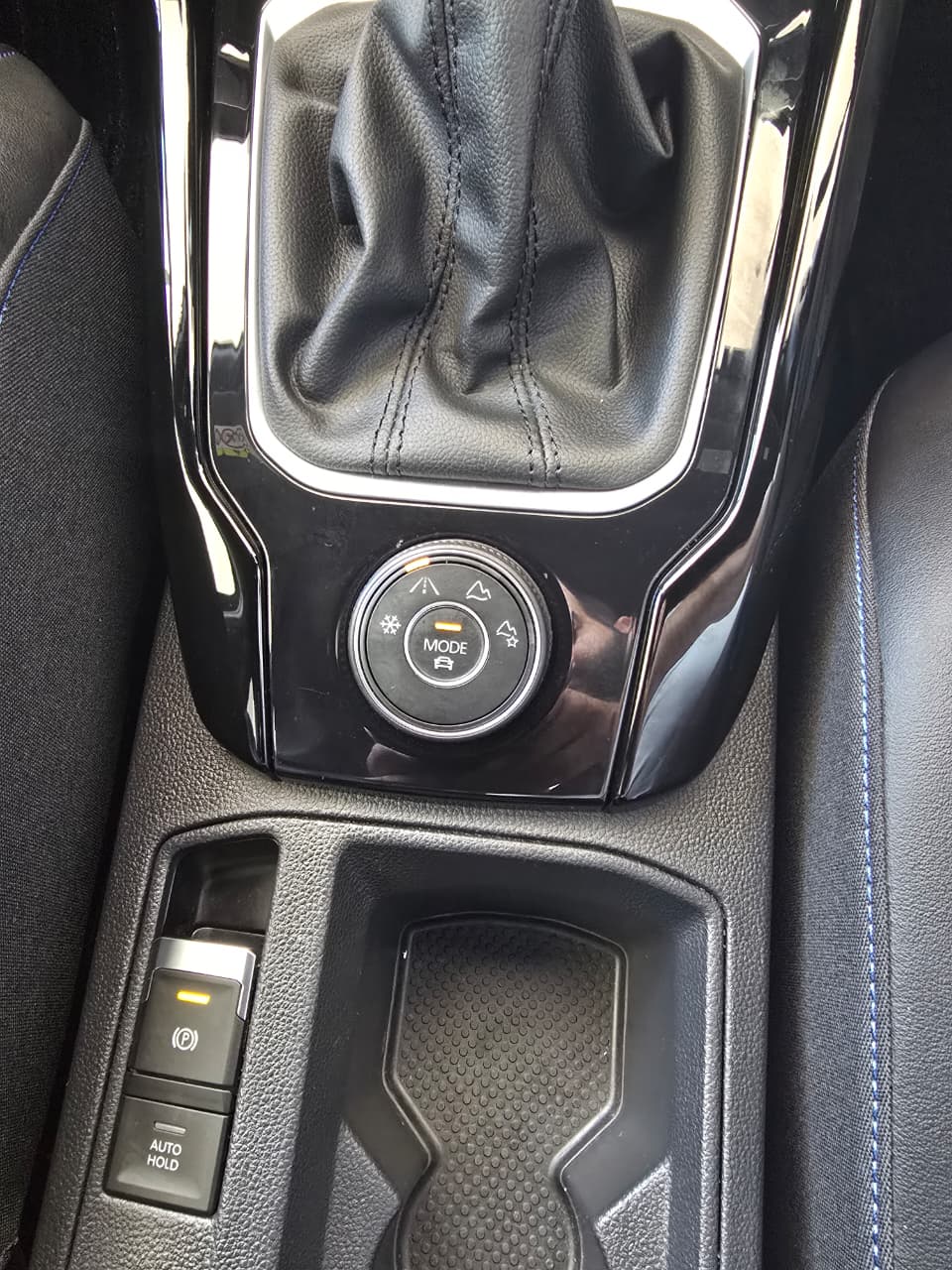 2022 Volkswagen T-Roc R 2.0 TSI 4MOTION (300 HP)